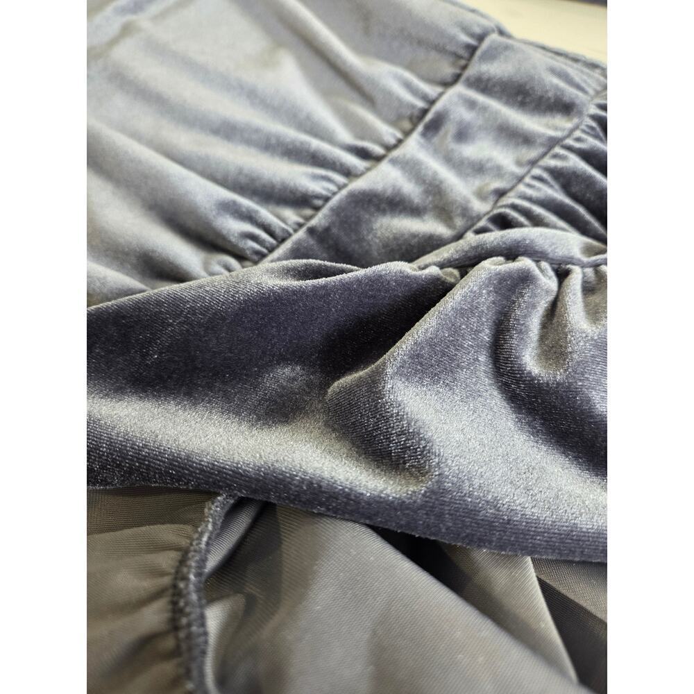 EVEREVE Blue Gray 'Fiona' Velvet Ruffle Long Sleeve Mini Dress Medium - Picture 9 of 9